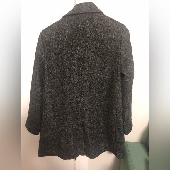 Coat - Picture 5 of 7